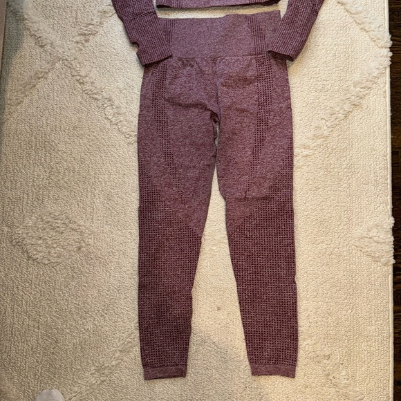 Seamless Matching Workout Set - Picture 4 of 4